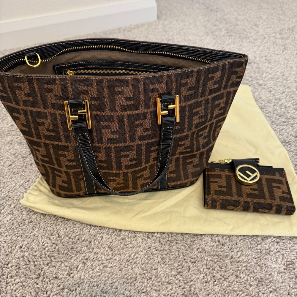 INSPIRED F BAG WITH MATCHING WALLET
